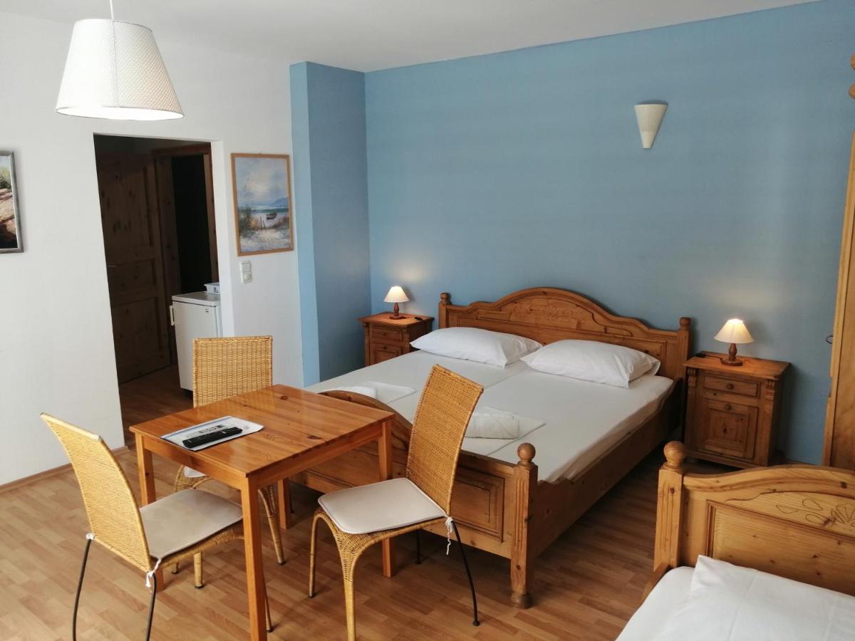 Apartments Villa Broca Brodarica  Esterno foto
