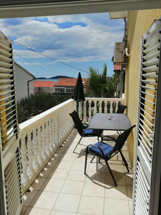 Apartments Villa Broca Brodarica  Camera foto